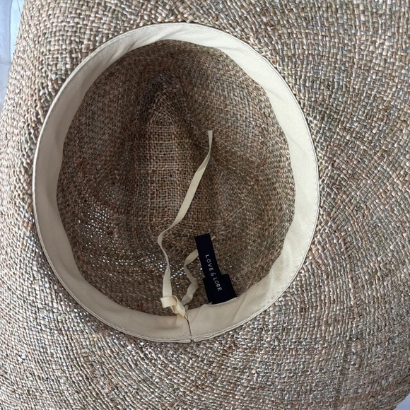 Love & Lore wide brim Straw Hat adjustable size NWOT - Picture 5 of 5